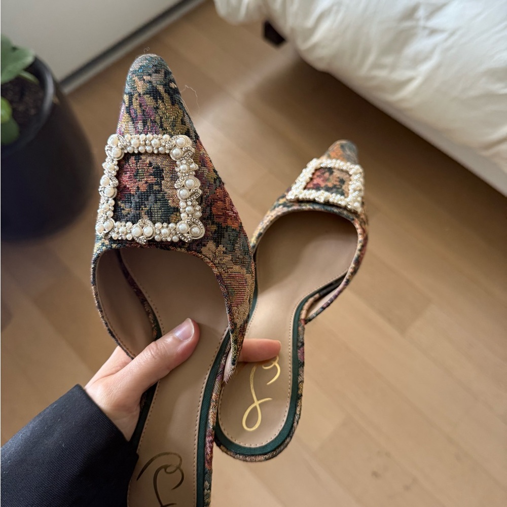 Sam Edelman Floral Mules with Pearl Accent - Picture 3 of 5